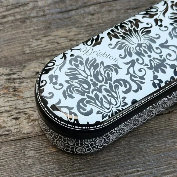 BRIGHTON Eyeglass/Sunglass Metal BLACK & WHITE DESIGN Damask Tin Hard Case - Picture 5 of 5